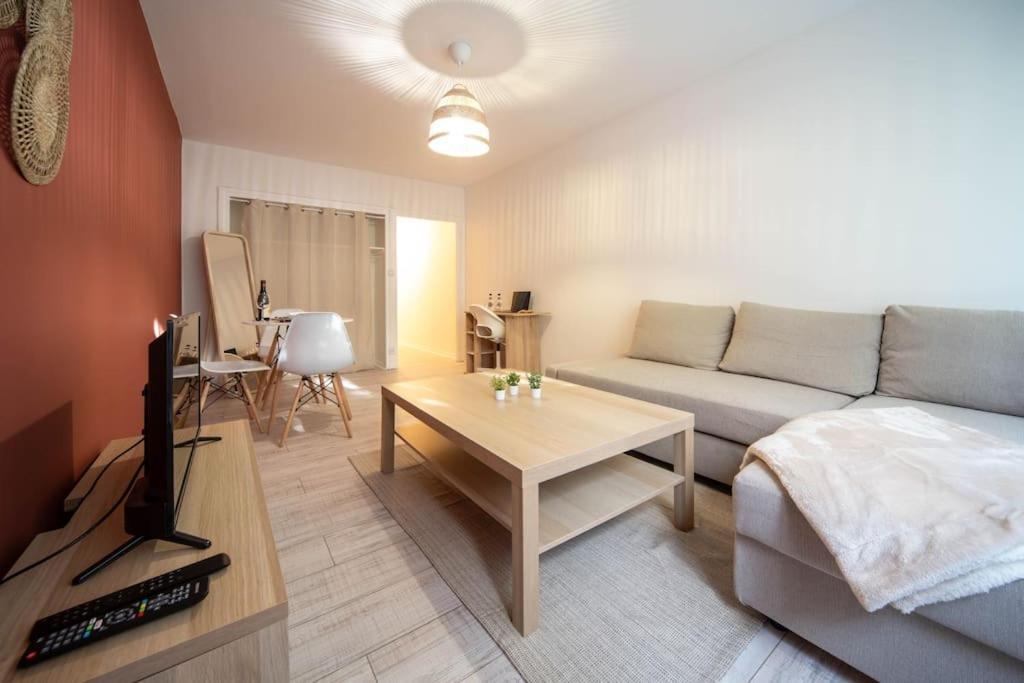 Ferienwohnung L'Escale Mauricienne Chalon-sur-Saône Exterior foto