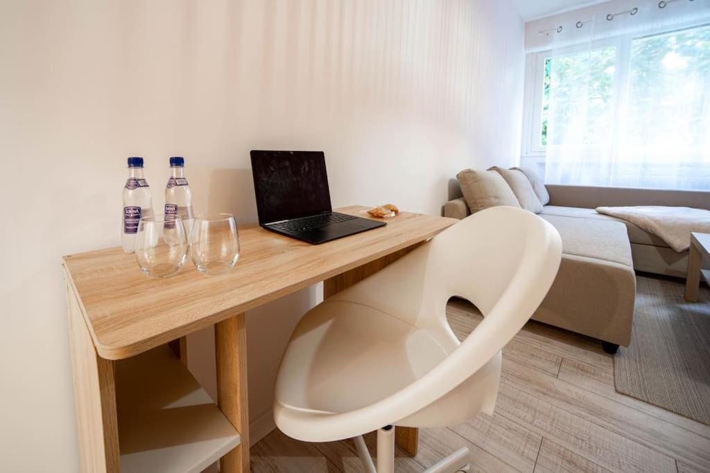 Ferienwohnung L'Escale Mauricienne Chalon-sur-Saône Exterior foto